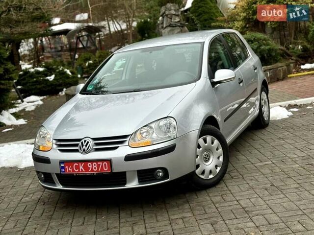 Серый Фольксваген Гольф, объемом двигателя 1.6 л и пробегом 178 тыс. км за 5790 $, фото 1 на Automoto.ua