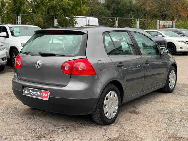 Серый Фольксваген Гольф, объемом двигателя 1.4 л и пробегом 271 тыс. км за 5090 $, фото 5 на Automoto.ua