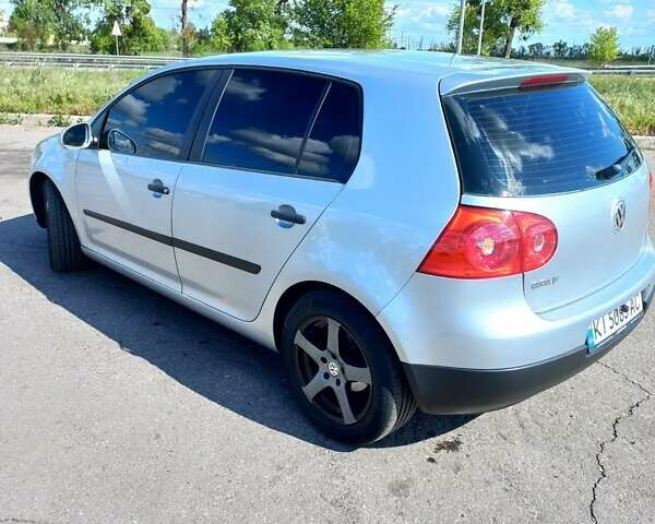 Серый Фольксваген Гольф, объемом двигателя 1.39 л и пробегом 192 тыс. км за 5250 $, фото 6 на Automoto.ua