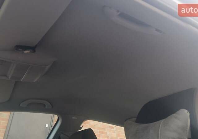 Серый Фольксваген Гольф, объемом двигателя 1.6 л и пробегом 242 тыс. км за 5150 $, фото 25 на Automoto.ua