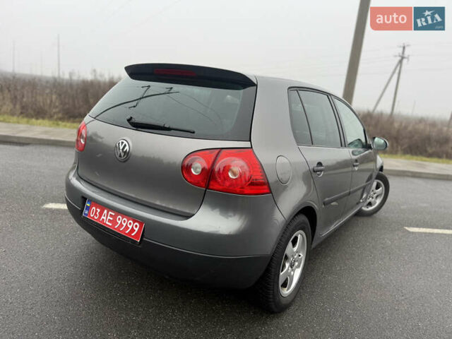 Серый Фольксваген Гольф, объемом двигателя 1.6 л и пробегом 218 тыс. км за 5950 $, фото 10 на Automoto.ua