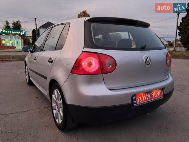 Серый Фольксваген Гольф, объемом двигателя 1.6 л и пробегом 244 тыс. км за 5444 $, фото 4 на Automoto.ua