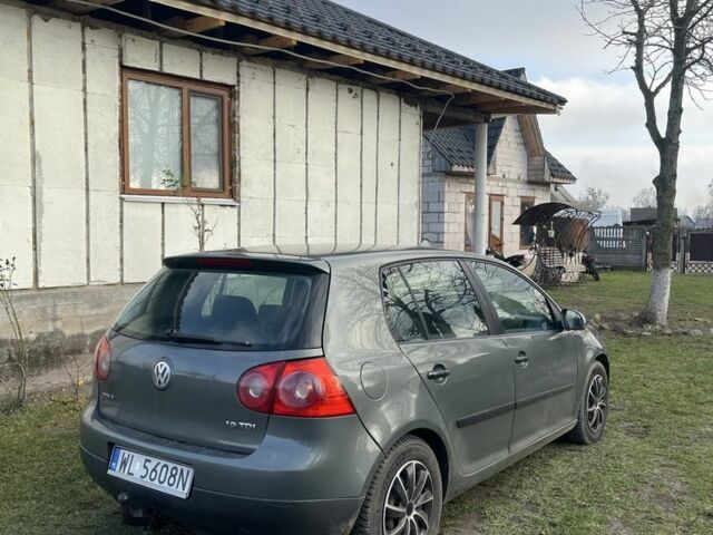 Серый Фольксваген Гольф, объемом двигателя 1.9 л и пробегом 300 тыс. км за 2650 $, фото 4 на Automoto.ua