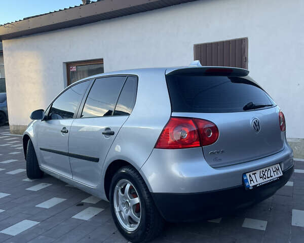 Сірий Фольксваген Гольф, об'ємом двигуна 1.6 л та пробігом 298 тис. км за 4650 $, фото 5 на Automoto.ua