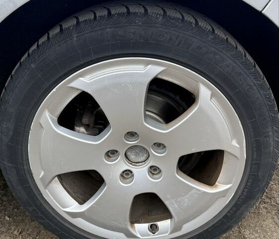 Серый Фольксваген Гольф, объемом двигателя 1.9 л и пробегом 300 тыс. км за 2950 $, фото 22 на Automoto.ua