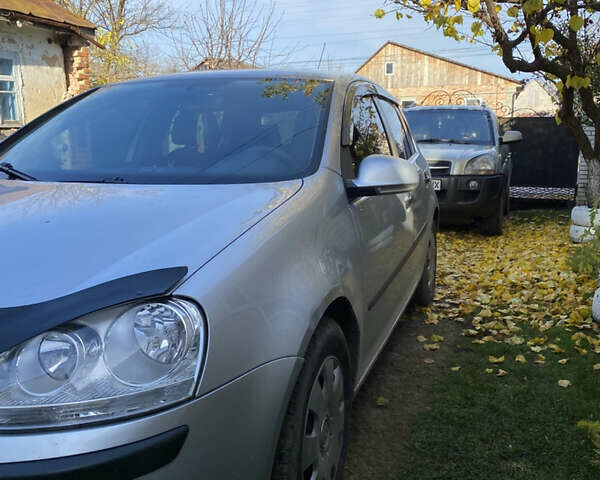 Сірий Фольксваген Гольф, об'ємом двигуна 1.6 л та пробігом 177 тис. км за 6500 $, фото 2 на Automoto.ua