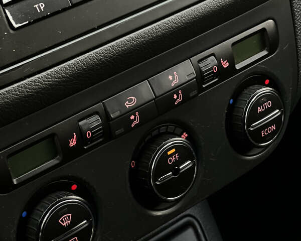 Фольксваген Гольф 2005 у Вінниці на Automoto.ua Сірий Фольксваген Гольф, об'ємом двигуна 1.97 л та пробігом 325 тис. км за 6900 $, фото 26 на Automoto.ua