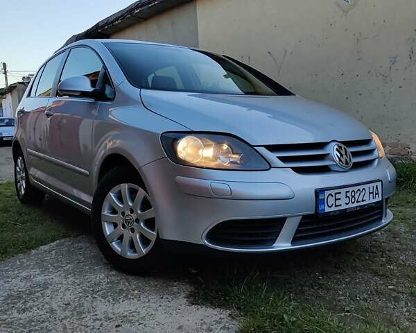 Серый Фольксваген Гольф, объемом двигателя 1.6 л и пробегом 185 тыс. км за 5800 $, фото 8 на Automoto.ua