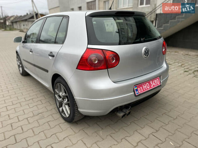 Серый Фольксваген Гольф, объемом двигателя 1.6 л и пробегом 220 тыс. км за 5850 $, фото 2 на Automoto.ua