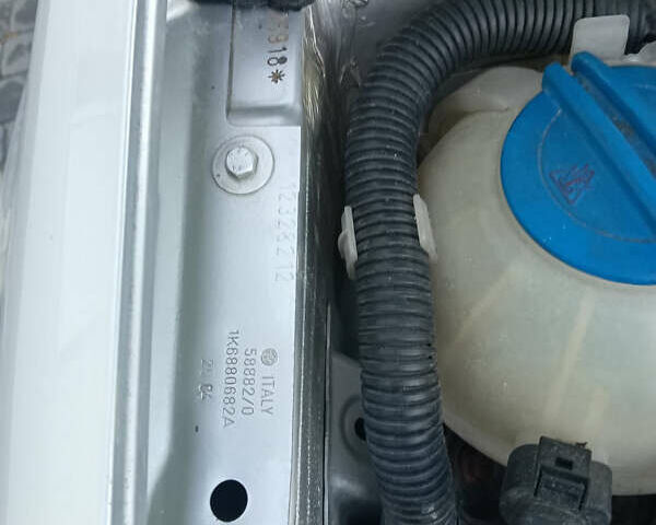 Сірий Фольксваген Гольф, об'ємом двигуна 1.4 л та пробігом 207 тис. км за 5299 $, фото 15 на Automoto.ua