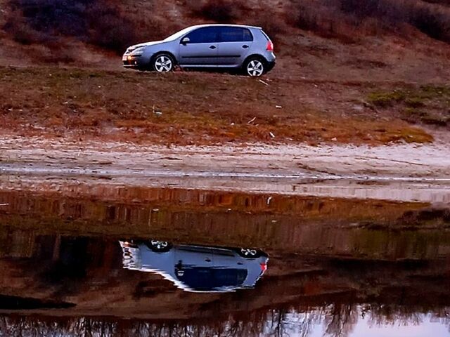 Сірий Фольксваген Гольф, об'ємом двигуна 1.6 л та пробігом 170 тис. км за 5200 $, фото 1 на Automoto.ua