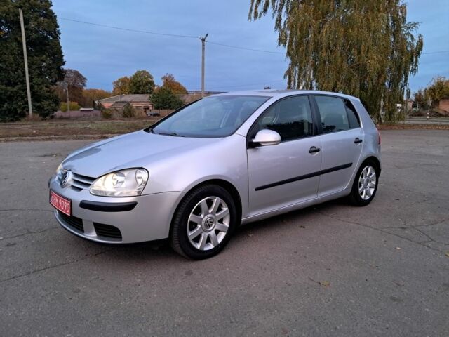 Фольксваген Гольф 2005 в Прилуках на Automoto.ua Серый Фольксваген Гольф, объемом двигателя 1.6 л и пробегом 244 тыс. км за 5550 $, фото 2 на Automoto.ua