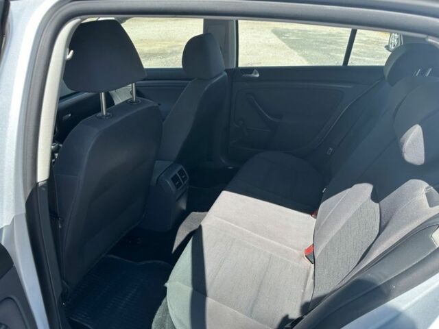 Серый Фольксваген Гольф, объемом двигателя 1.9 л и пробегом 254 тыс. км за 1546 $, фото 5 на Automoto.ua