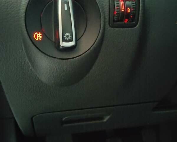 Сірий Фольксваген Гольф, об'ємом двигуна 1.6 л та пробігом 185 тис. км за 5800 $, фото 15 на Automoto.ua