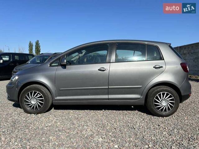 Серый Фольксваген Гольф, объемом двигателя 1.97 л и пробегом 217 тыс. км за 6800 $, фото 7 на Automoto.ua