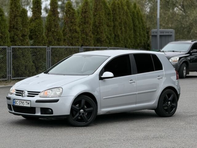 Серый Фольксваген Гольф, объемом двигателя 2 л и пробегом 251 тыс. км за 5400 $, фото 1 на Automoto.ua