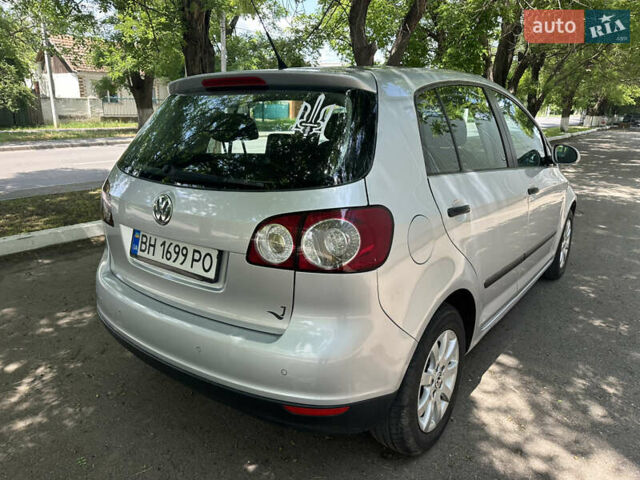 Серый Фольксваген Гольф, объемом двигателя 1.39 л и пробегом 149 тыс. км за 5500 $, фото 7 на Automoto.ua