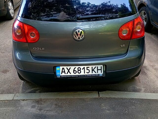 Сірий Фольксваген Гольф, об'ємом двигуна 1.6 л та пробігом 170 тис. км за 5200 $, фото 4 на Automoto.ua