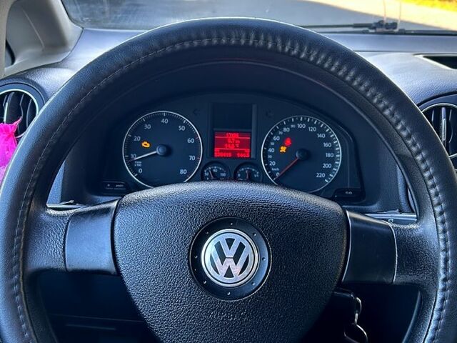 Сірий Фольксваген Гольф, об'ємом двигуна 1.4 л та пробігом 239 тис. км за 5800 $, фото 7 на Automoto.ua