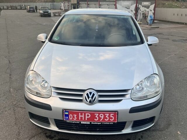 Серый Фольксваген Гольф, объемом двигателя 1.4 л и пробегом 216 тыс. км за 5250 $, фото 3 на Automoto.ua