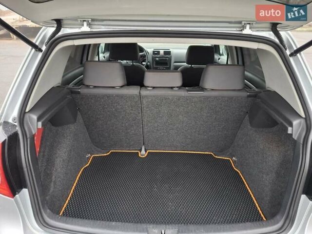 Сірий Фольксваген Гольф, об'ємом двигуна 1.39 л та пробігом 233 тис. км за 5900 $, фото 16 на Automoto.ua