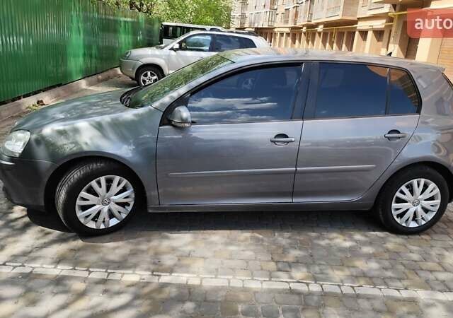 Фольксваген Гольф 2006 в Виннице на Automoto.ua Серый Фольксваген Гольф, объемом двигателя 1.6 л и пробегом 308 тыс. км за 5700 $, фото 2 на Automoto.ua