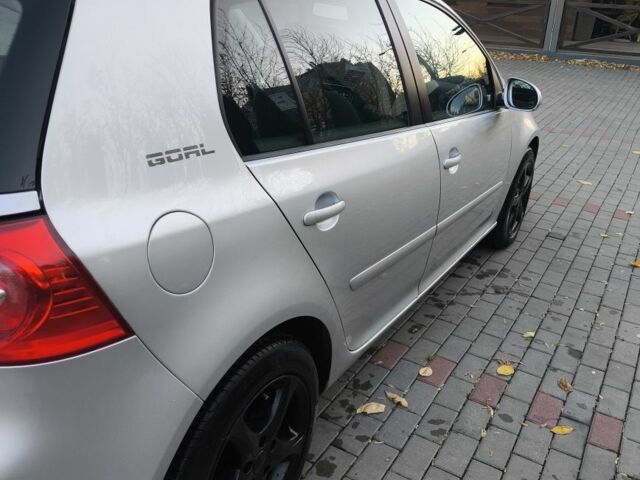 Серый Фольксваген Гольф, объемом двигателя 1.4 л и пробегом 199 тыс. км за 5500 $, фото 1 на Automoto.ua