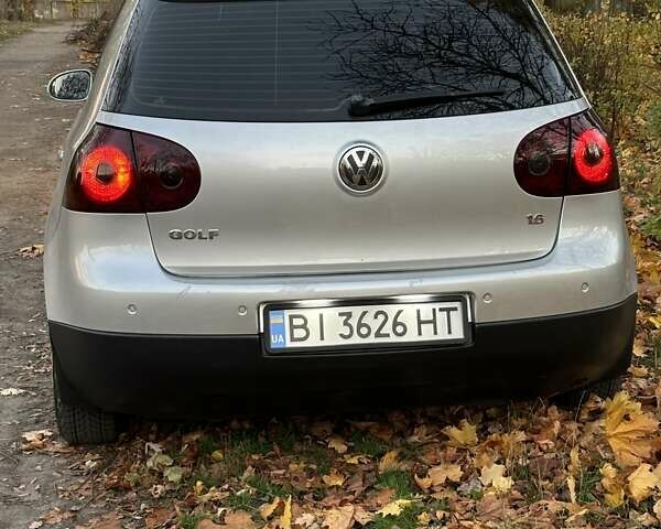 Сірий Фольксваген Гольф, об'ємом двигуна 1.6 л та пробігом 340 тис. км за 5700 $, фото 3 на Automoto.ua