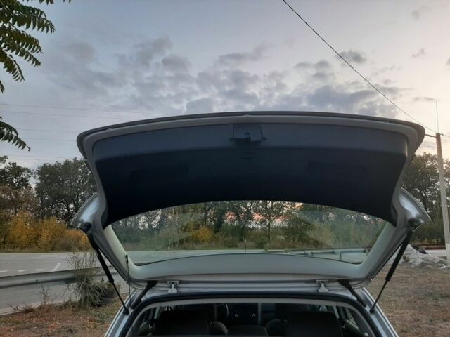 Серый Фольксваген Гольф, объемом двигателя 1.6 л и пробегом 218 тыс. км за 5899 $, фото 10 на Automoto.ua