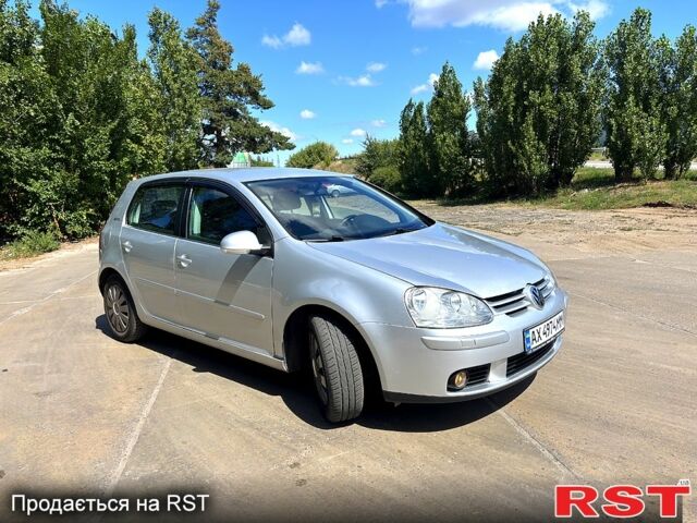 Сірий Фольксваген Гольф, об'ємом двигуна 1.6 л та пробігом 204 тис. км за 6000 $, фото 1 на Automoto.ua