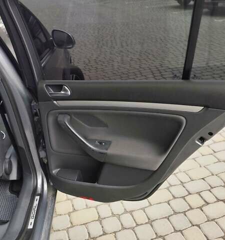 Фольксваген Гольф 2006 в Виннице на Automoto.ua Серый Фольксваген Гольф, объемом двигателя 1.6 л и пробегом 308 тыс. км за 5700 $, фото 15 на Automoto.ua