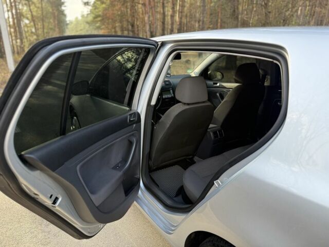 Сірий Фольксваген Гольф, об'ємом двигуна 1.4 л та пробігом 221 тис. км за 4500 $, фото 14 на Automoto.ua