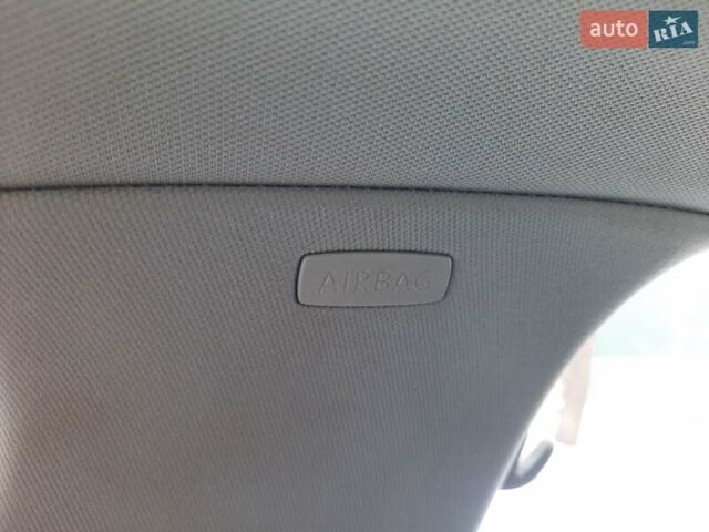 Серый Фольксваген Гольф, объемом двигателя 1.4 л и пробегом 250 тыс. км за 5550 $, фото 59 на Automoto.ua