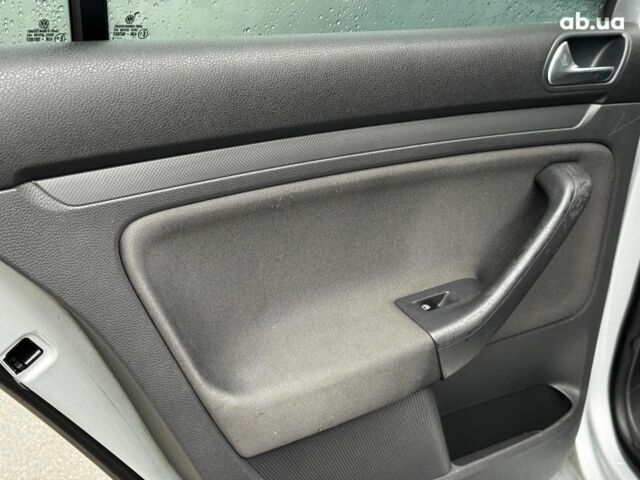 Сірий Фольксваген Гольф, об'ємом двигуна 1.4 л та пробігом 288 тис. км за 4490 $, фото 19 на Automoto.ua