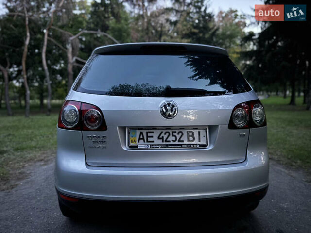 Сірий Фольксваген Гольф, об'ємом двигуна 1.6 л та пробігом 202 тис. км за 3799 $, фото 5 на Automoto.ua