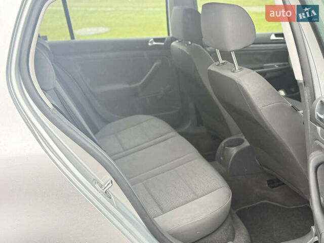 Серый Фольксваген Гольф, объемом двигателя 1.4 л и пробегом 192 тыс. км за 4890 $, фото 11 на Automoto.ua