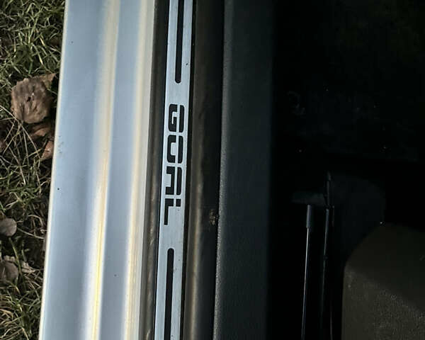 Серый Фольксваген Гольф, объемом двигателя 1.4 л и пробегом 183 тыс. км за 5600 $, фото 26 на Automoto.ua