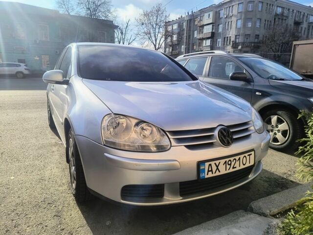 Серый Фольксваген Гольф, объемом двигателя 1.6 л и пробегом 217 тыс. км за 6100 $, фото 1 на Automoto.ua