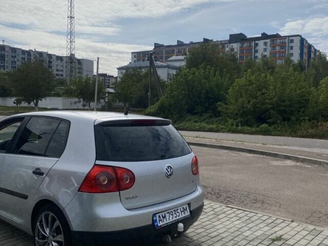 Сірий Фольксваген Гольф, об'ємом двигуна 1.6 л та пробігом 380 тис. км за 5000 $, фото 2 на Automoto.ua