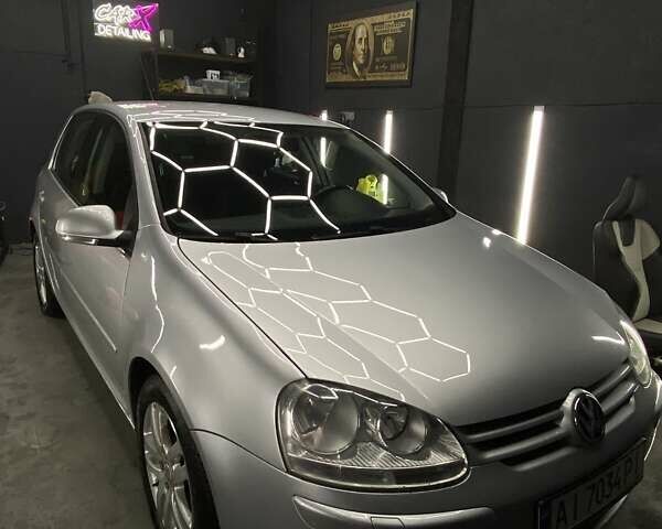 Серый Фольксваген Гольф, объемом двигателя 1.39 л и пробегом 172 тыс. км за 5500 $, фото 4 на Automoto.ua