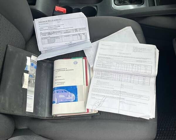 Серый Фольксваген Гольф, объемом двигателя 1.6 л и пробегом 209 тыс. км за 5900 $, фото 12 на Automoto.ua