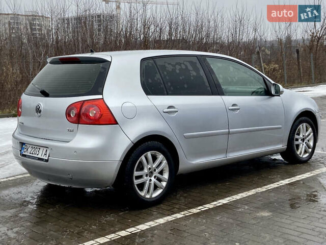 Сірий Фольксваген Гольф, об'ємом двигуна 1.9 л та пробігом 413 тис. км за 6000 $, фото 7 на Automoto.ua