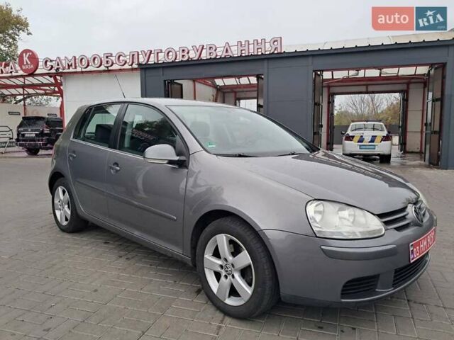 Серый Фольксваген Гольф, объемом двигателя 1.6 л и пробегом 212 тыс. км за 5990 $, фото 1 на Automoto.ua