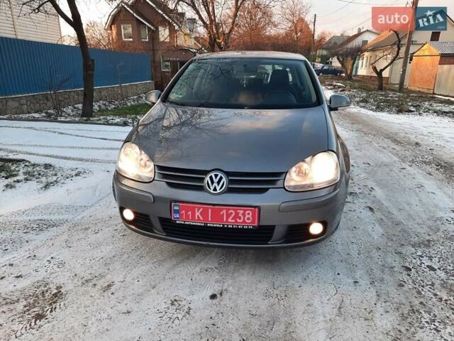Серый Фольксваген Гольф, объемом двигателя 1.4 л и пробегом 250 тыс. км за 5550 $, фото 89 на Automoto.ua