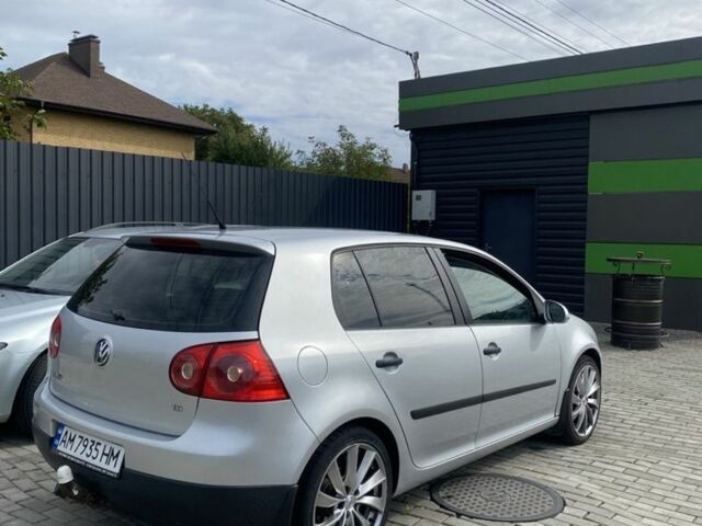 Сірий Фольксваген Гольф, об'ємом двигуна 1.6 л та пробігом 380 тис. км за 5000 $, фото 6 на Automoto.ua