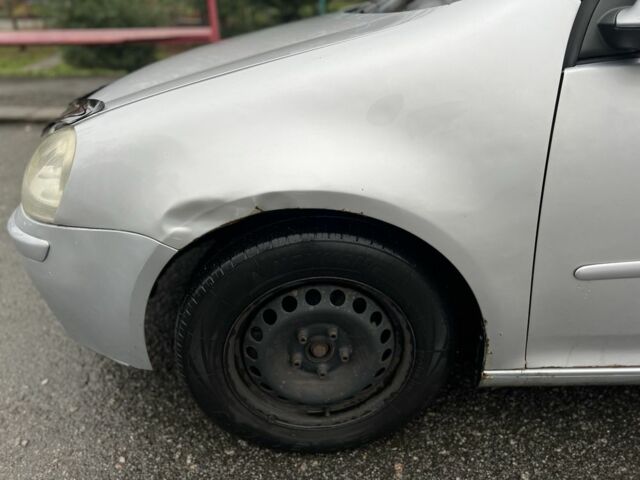 Серый Фольксваген Гольф, объемом двигателя 1.4 л и пробегом 305 тыс. км за 3600 $, фото 15 на Automoto.ua