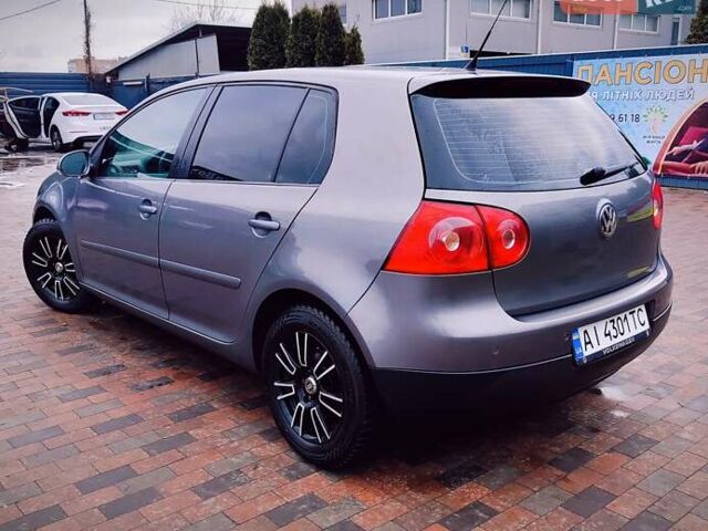 Серый Фольксваген Гольф, объемом двигателя 1.6 л и пробегом 227 тыс. км за 5850 $, фото 7 на Automoto.ua