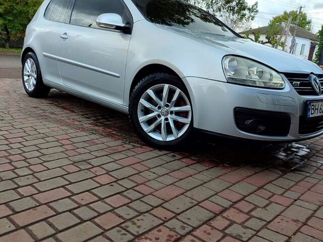 Сірий Фольксваген Гольф, об'ємом двигуна 1.4 л та пробігом 200 тис. км за 6200 $, фото 3 на Automoto.ua