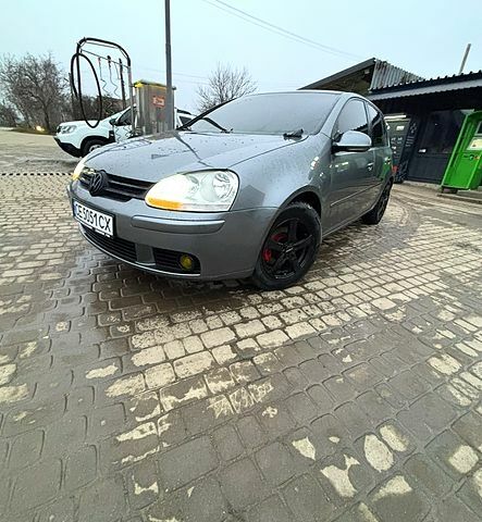 Серый Фольксваген Гольф, объемом двигателя 1.6 л и пробегом 220 тыс. км за 5900 $, фото 7 на Automoto.ua