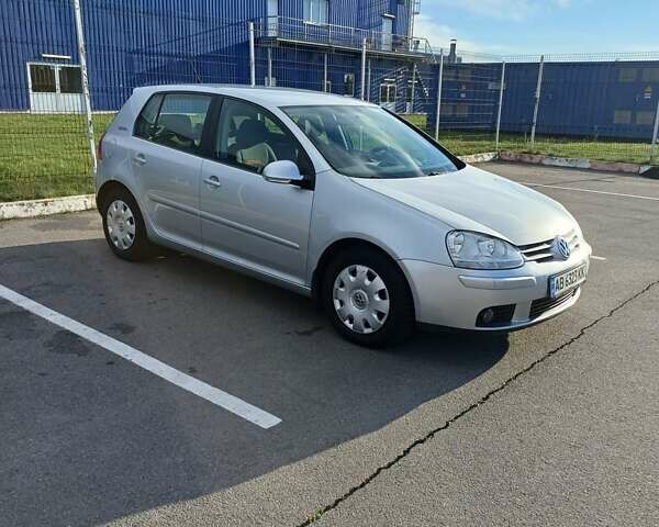 Серый Фольксваген Гольф, объемом двигателя 1.4 л и пробегом 179 тыс. км за 5250 $, фото 2 на Automoto.ua